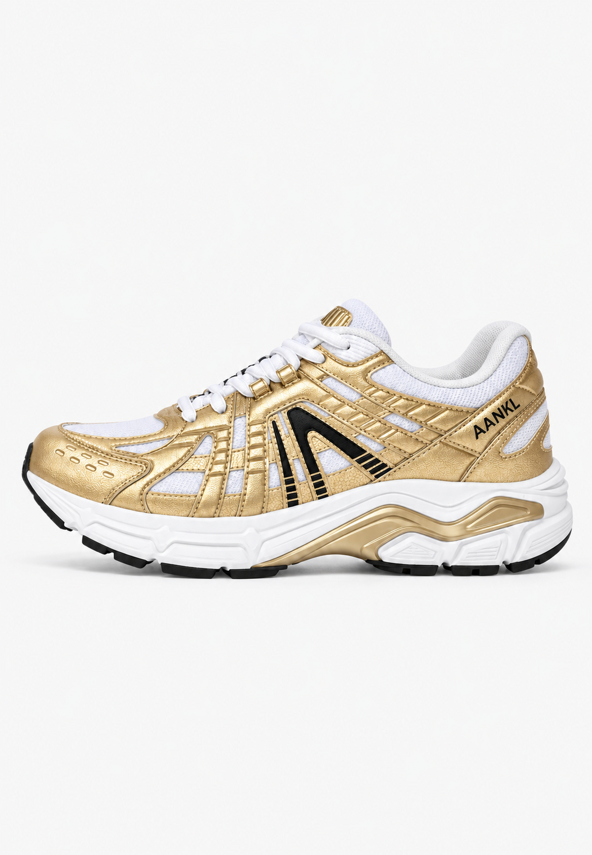 AANKL GLIDE Gold sneaker set fra siden på lysegrå baggrund