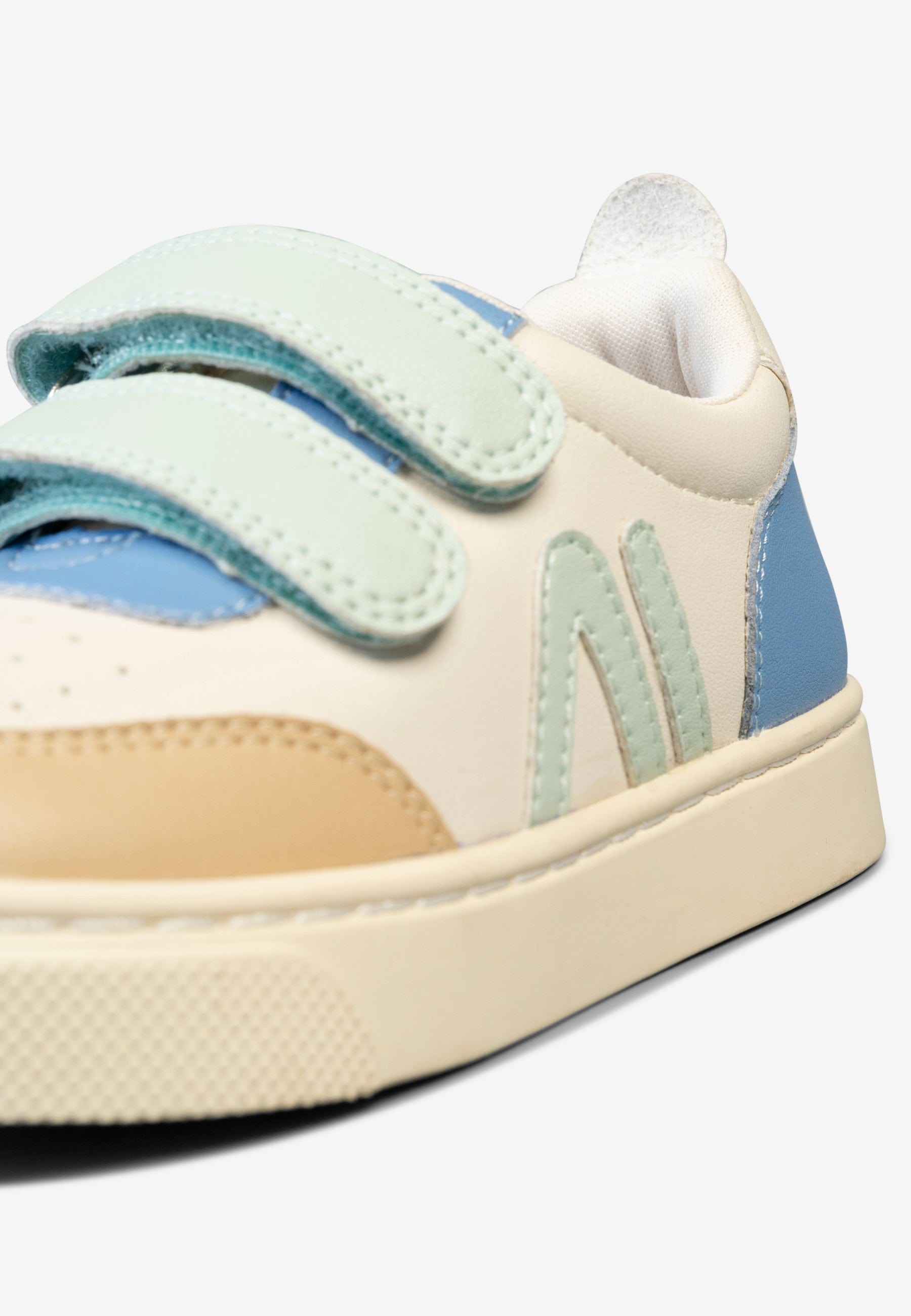 CAS 2.0 - Off-white/Blue/Mint